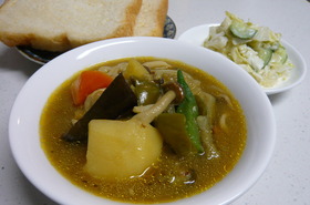 鍋の素de”野菜たっぷりスープカレー”