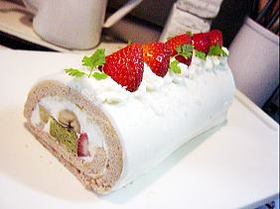 ●カジュアルバースディに♪【フルーツモイストケーキ】