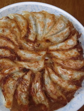 餃子のキレイな焼き方