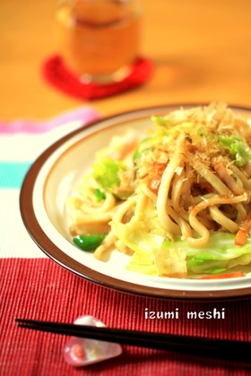 味付けはめんつゆ♡簡単 焼きうどん♡ 