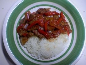 ●あかどん(豚肉とパプリカの豆板醤炒め)