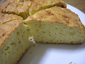 ホットケーキミックス・さつまいもケーキ