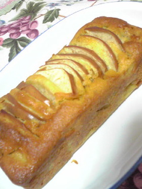 秋♪サツマイモとりんごのシナモンケーキ♪
