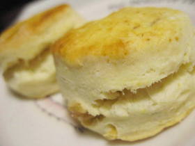 甘さを控えた英国スコーン　SCONES