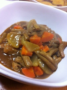 我流モツカレー