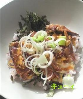 簡単　さんまの蒲焼き丼　卵とじ