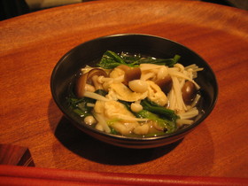 きのことほうれん草の煮浸し＊