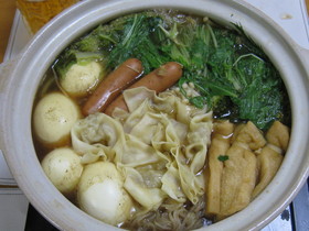 つゆは使わず☆なんでも入れちゃえカレー鍋