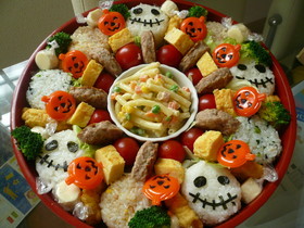 ハロウィンパーティーごはん♡寿司おけで！