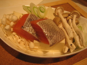 レンジで簡単＊鮭と豆腐の小鍋＊