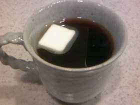 体が温まる☆バターコーヒー