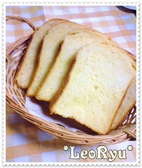 HB早焼きでプチリッチ★ふわふわ食パン★