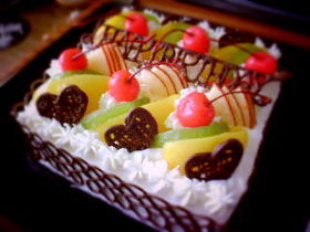 誕生日のデコレーションケーキ♥