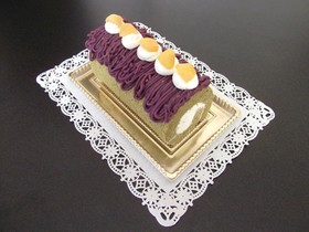 抹茶と紫芋のロールケーキ