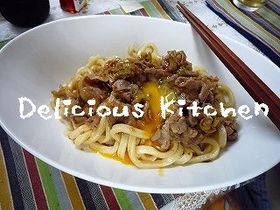 こってり汁無し肉うどん