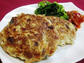 きのこたっぷりツナ豆腐ハンバーグ