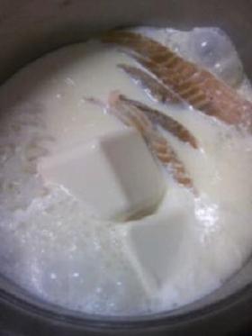 ○●豆乳鮭野菜鍋●○