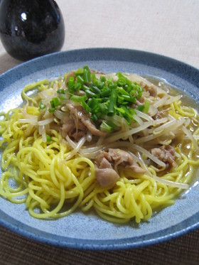 絶品☆もやしと豚肉のあんかけ焼きそば