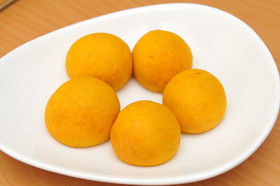 ポンデケージョ　かぼちゃチーズ