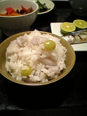 もっちり里芋ご飯。