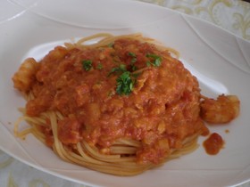 海老のトマトクリームパスタ