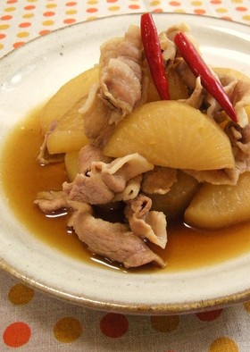 定番のおふくろの味★豚バラと大根の煮物
