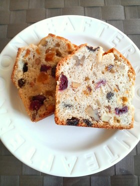 フルーツたっぷり☆しっとりフルーツケーキ