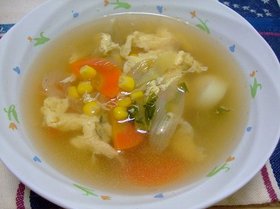 **ポカポカ☆ガーリック野菜スープ**