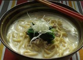 ゴマ豆乳ラーメン