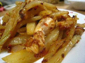 はやとうり(隼人瓜)のピリ辛炒め