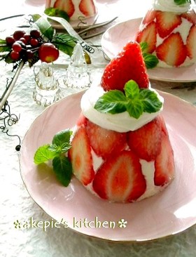 苺のミニ♡レアチーズケーキ