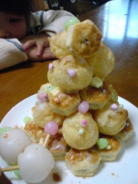 お菓子でクリスマスツリー