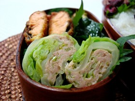 簡単お弁当ロールキャベツ♪レンジで手軽に