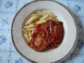 トマトでじっくり煮込み・ピーマン肉詰め♪
