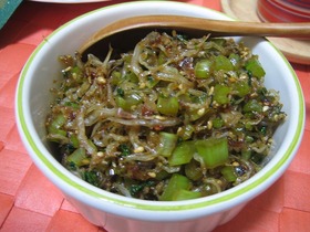 ごはんの友♪大根菜の炒め物　