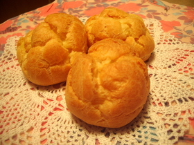 レンジで楽チン♪簡単シュークリーム