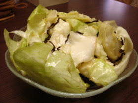 おつまみに♪塩昆布キャベツ