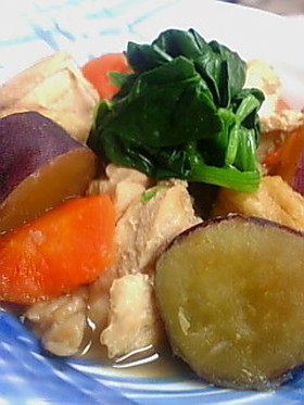 圧力鍋で簡単☆さつま芋と鶏肉の煮物