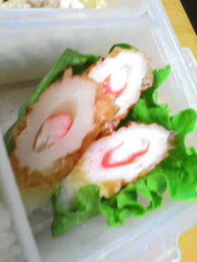 お弁当に☆カニカマちくわ☆