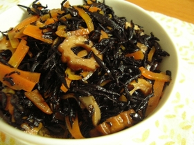 失敗知らず☆おいしいひじきの煮物