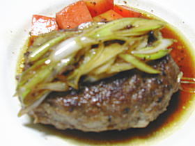 肉汁じゅわっ*ハンバーグ和風ネギソース*