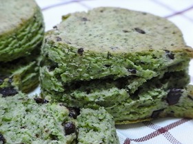 米粉の緑茶チョコスコーン