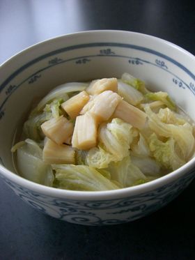 白菜とホタテ（缶）の簡単煮