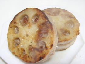 れんこんと豚ひき肉のはさみ焼き