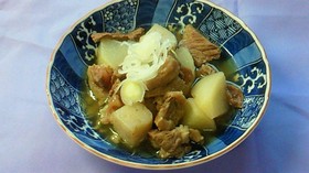牛すじと源助大根のおでん