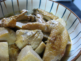 圧力鍋で作る手羽先と八頭煮