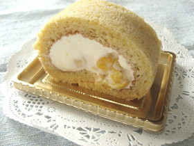 とうもろこしのロールケーキ