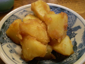 バターｄｅコクうま☆甘辛粉ふき芋