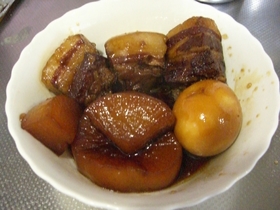 しっかり下茹でトロトロ角煮
