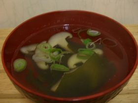 しいたけ香るお吸い物